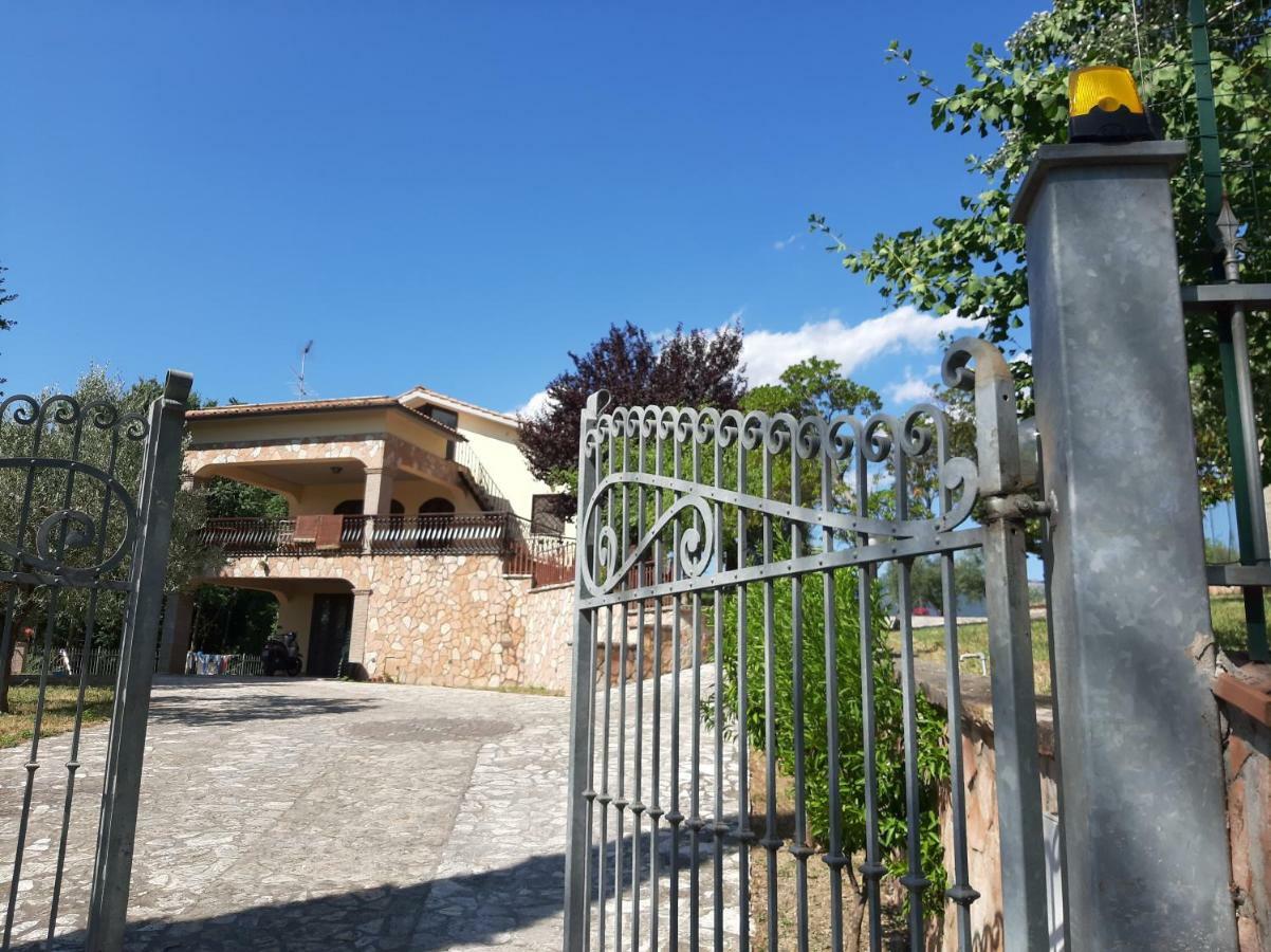 Poggio Mirteto Villa Pacchini מראה חיצוני תמונה
